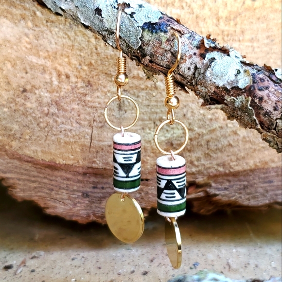 Jewelry - New Boho Native Navajo style dangle earrings gold tone pattern